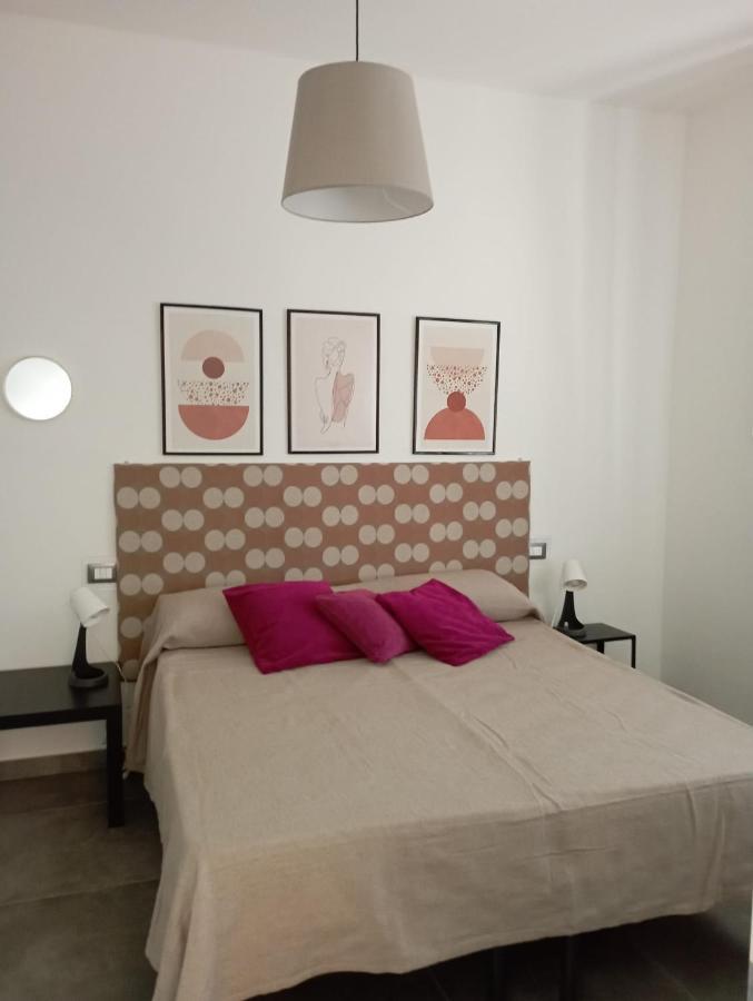 コゼンツァ Brutia Mom&Son Bed & Breakfast エクステリア 写真